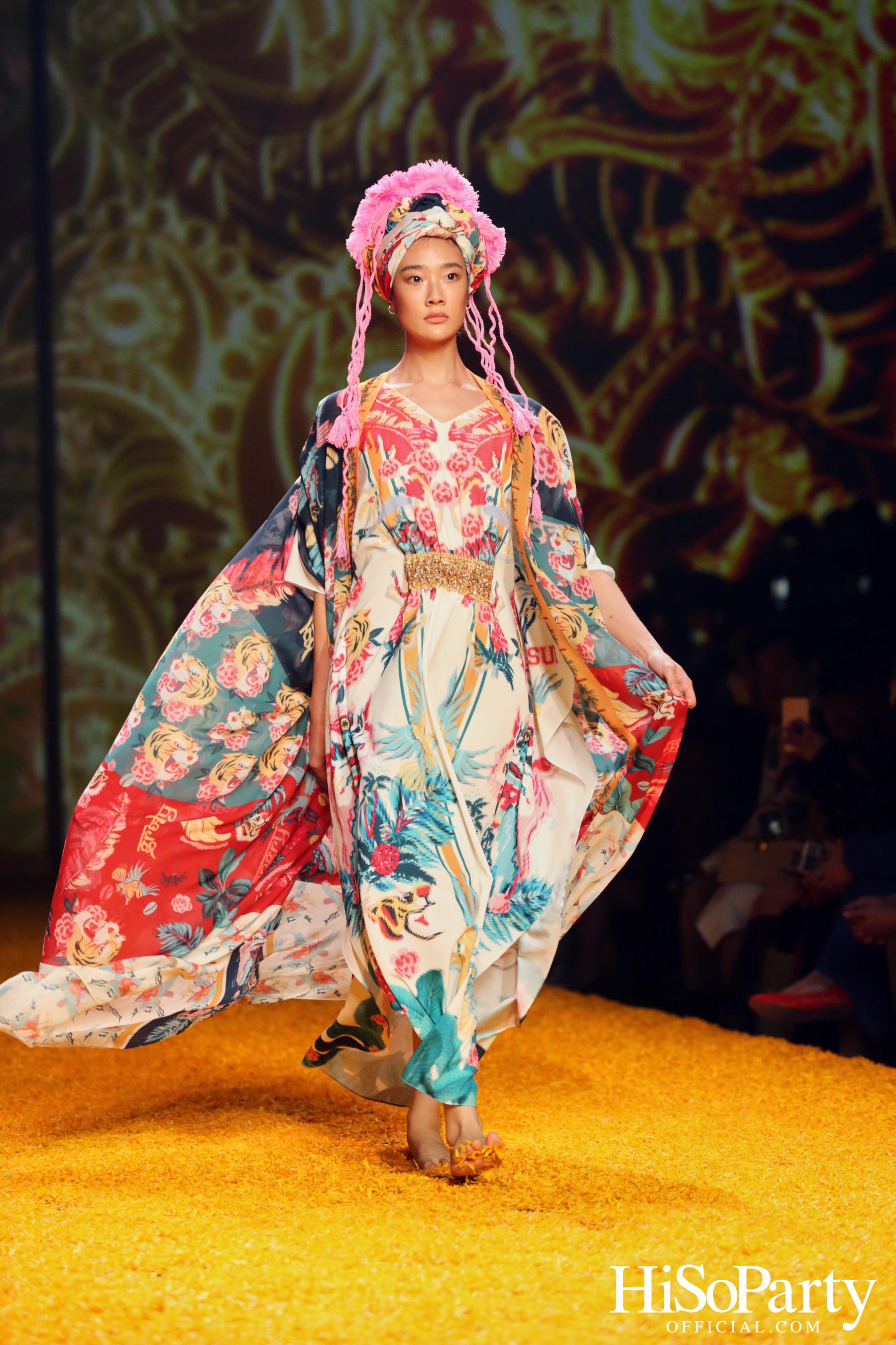 ISSUE presented by TAT @Siam Paragon Bangkok International Fashion Week 2022 (BIFW2022)