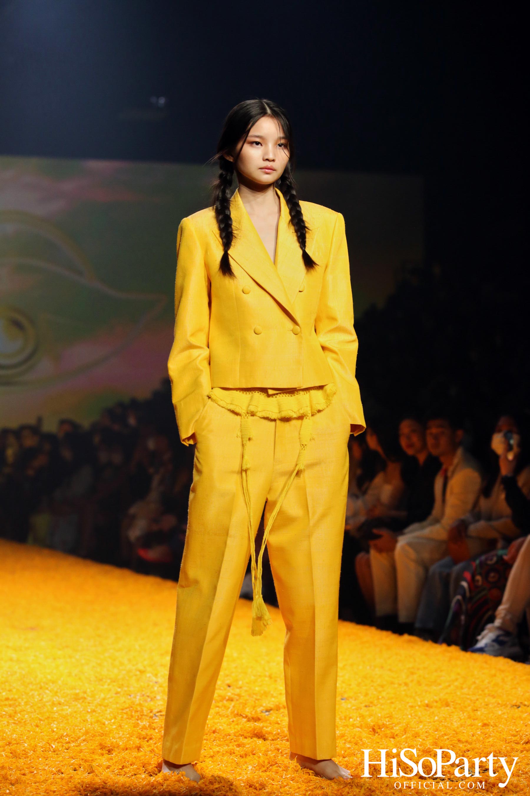 ISSUE presented by TAT @Siam Paragon Bangkok International Fashion Week 2022 (BIFW2022)