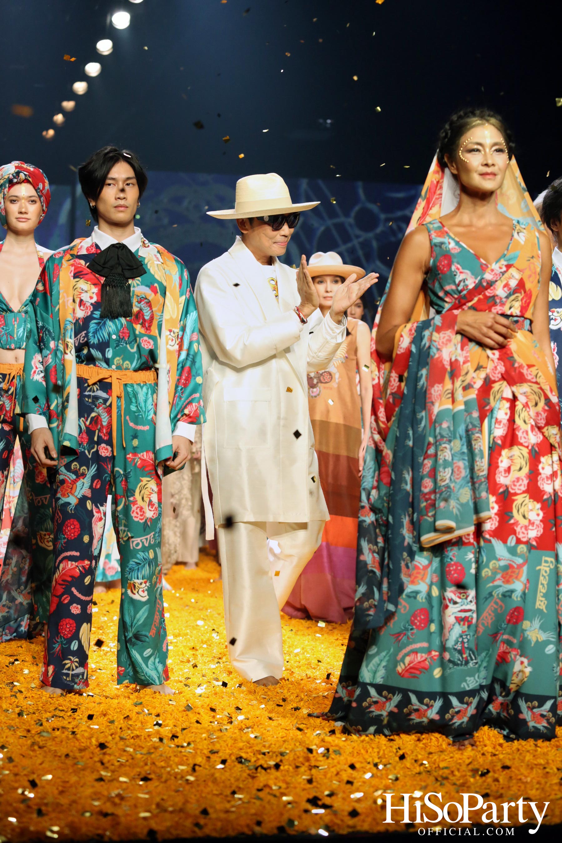ISSUE presented by TAT @Siam Paragon Bangkok International Fashion Week 2022 (BIFW2022)