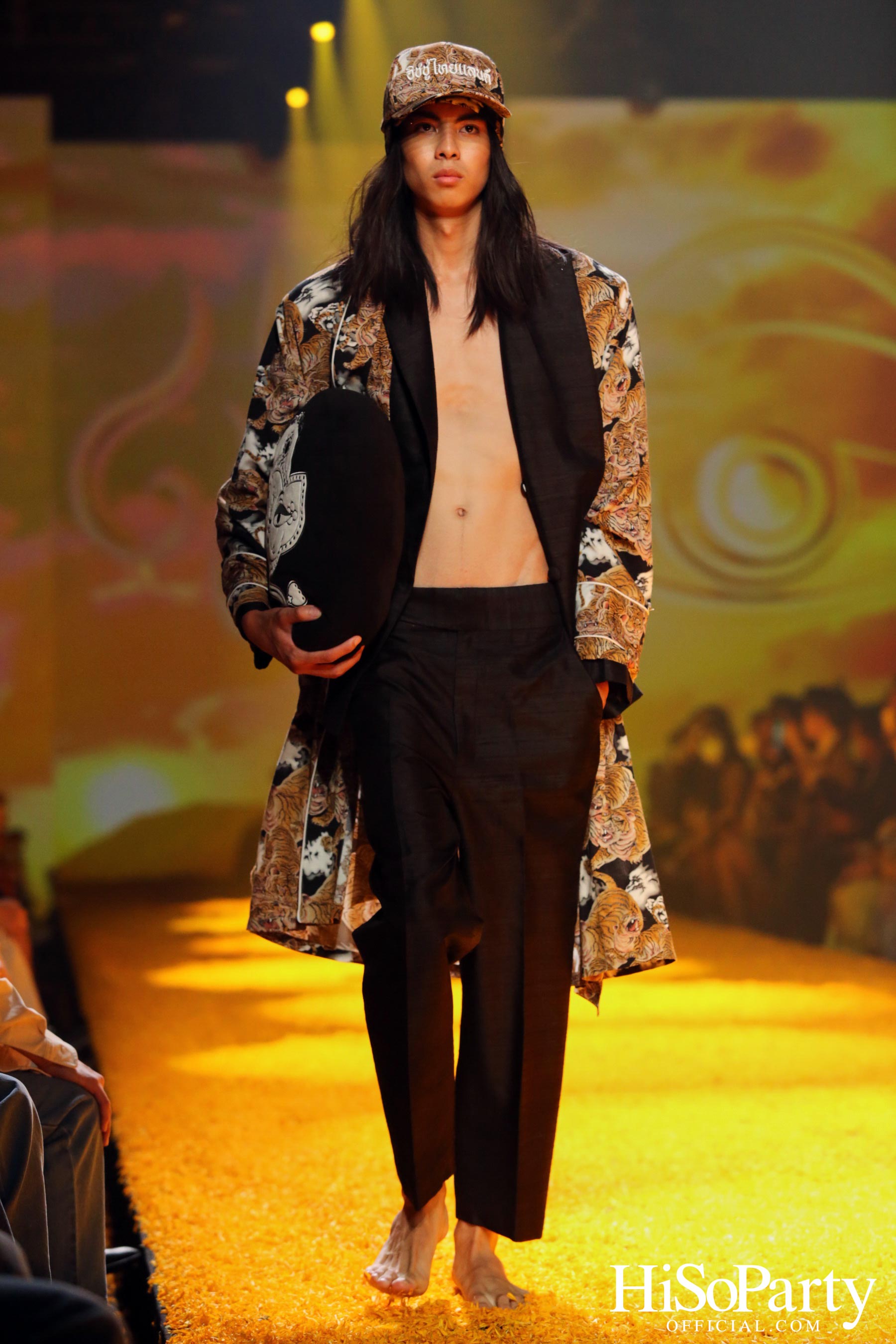 ISSUE presented by TAT @Siam Paragon Bangkok International Fashion Week 2022 (BIFW2022)