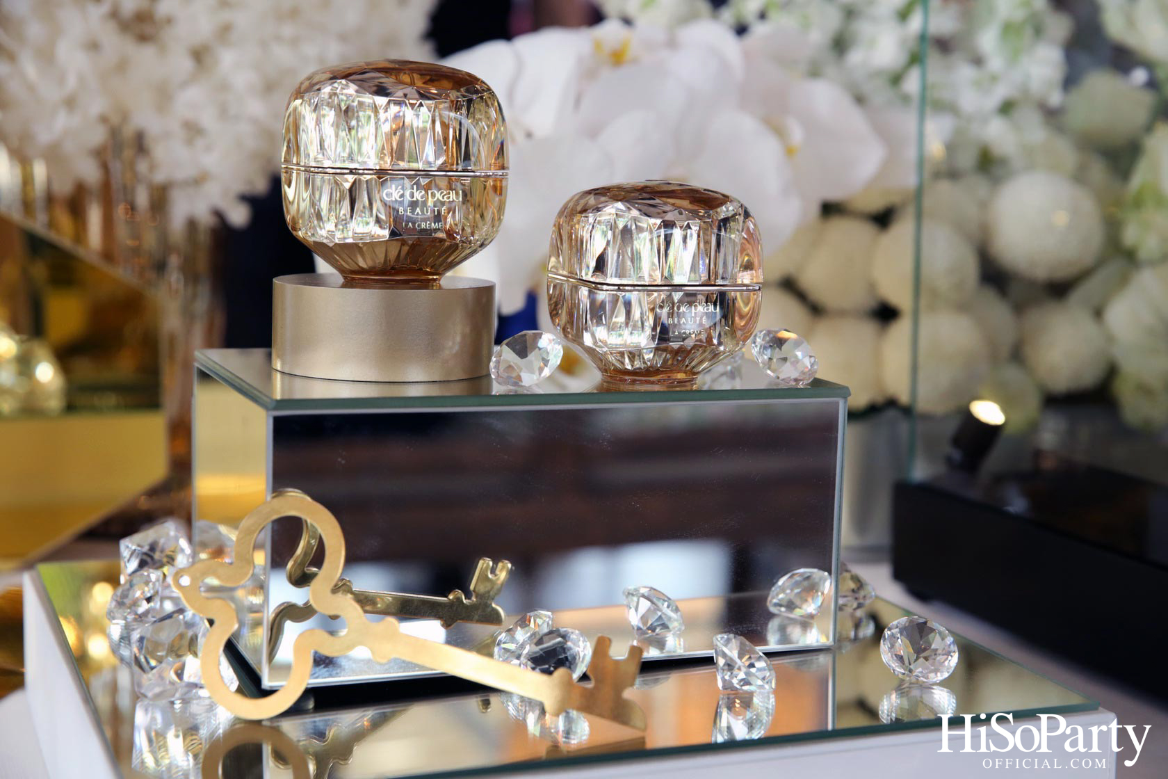 HiSoParty Magazine X Clé de Peau Beauté