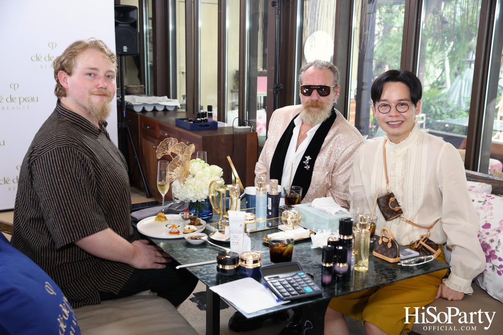 HiSoParty Magazine X Clé de Peau Beauté