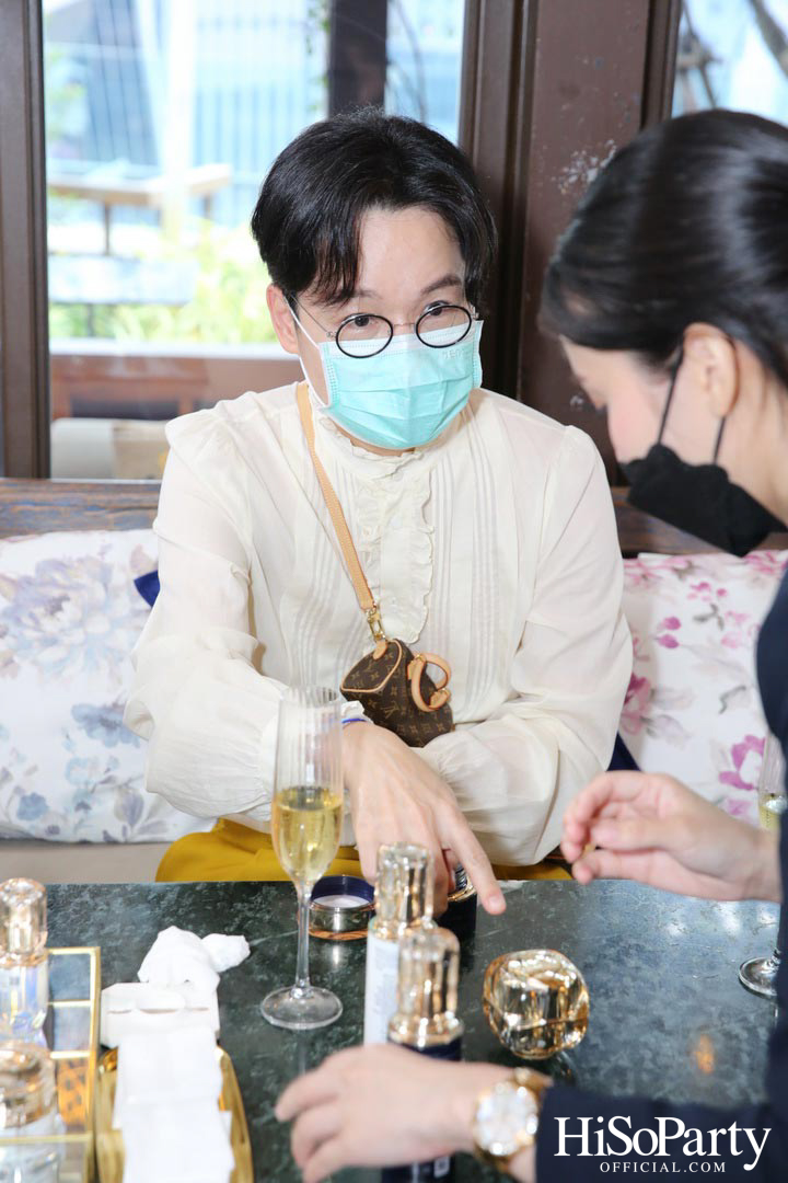 HiSoParty Magazine X Clé de Peau Beauté