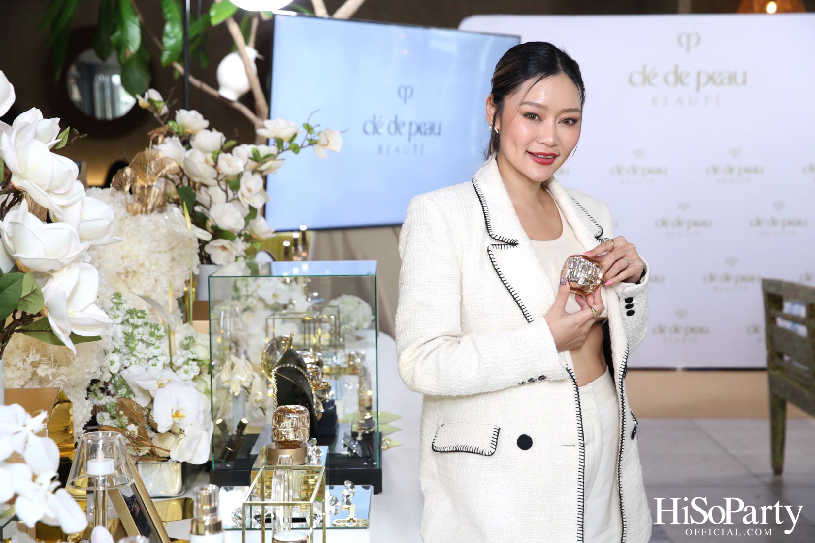 HiSoParty Magazine X Clé de Peau Beauté