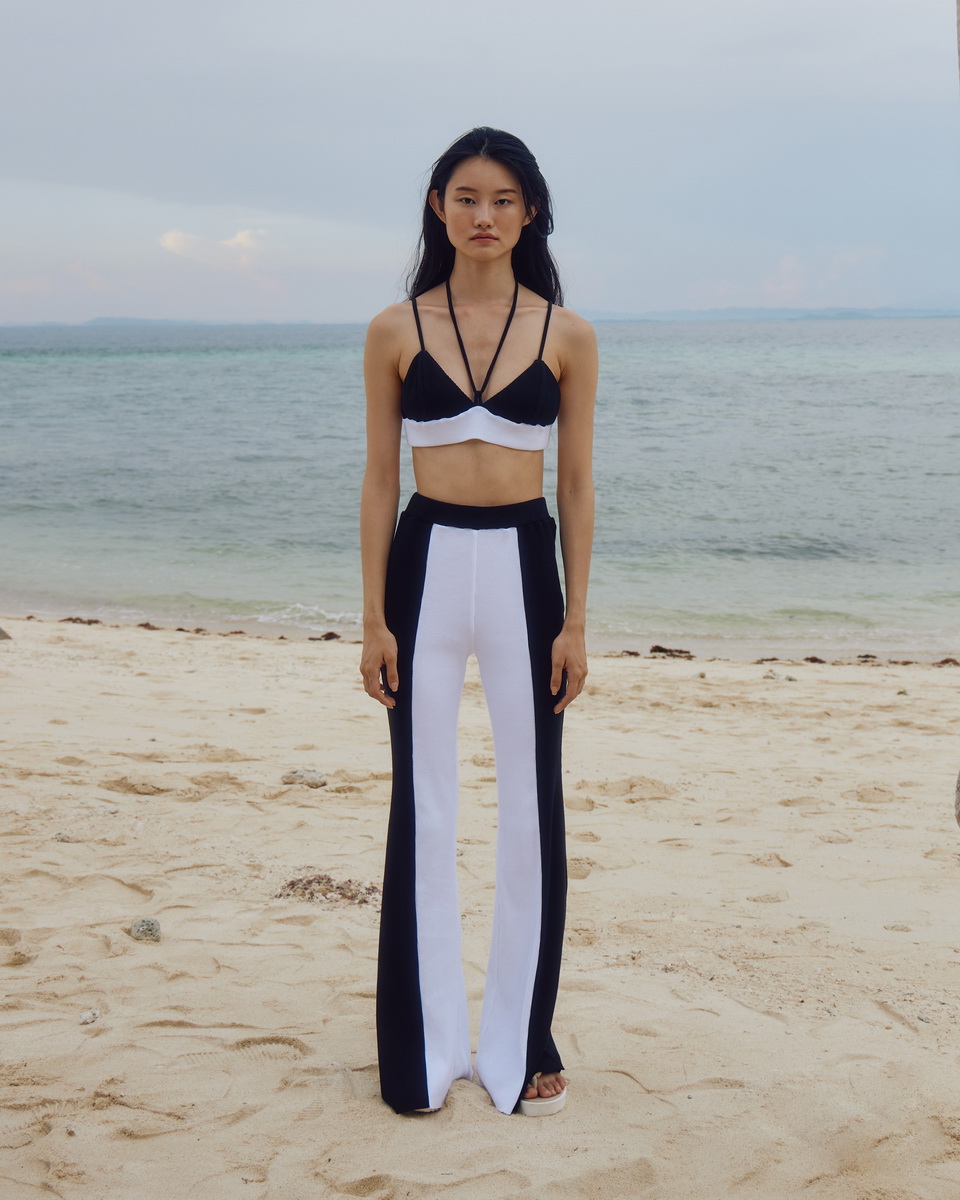 Vick’s Cruise 2023 ‘Sun & Soul’ เสื้อผ้าที่ถ่ายทอดอารมณ์ความรู้สึกที่แสนพิเศษในวันหยุด