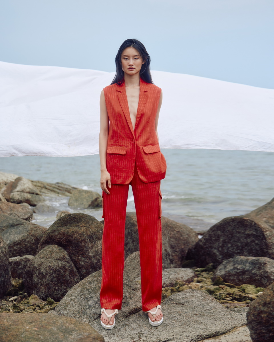 Vick’s Cruise 2023 ‘Sun & Soul’ เสื้อผ้าที่ถ่ายทอดอารมณ์ความรู้สึกที่แสนพิเศษในวันหยุด