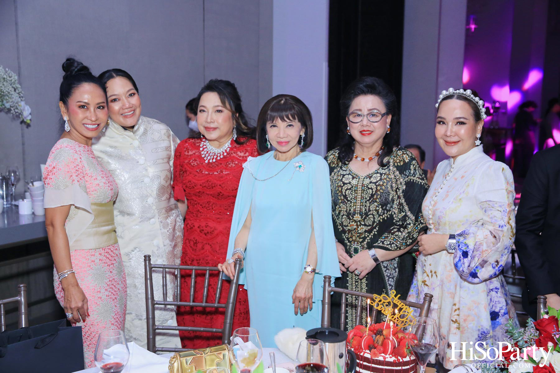 งานฉลองมงคลสมรสระหว่าง วีรยา ส่งทวีผล และ ชวิศ ยงเห็นเจริญ