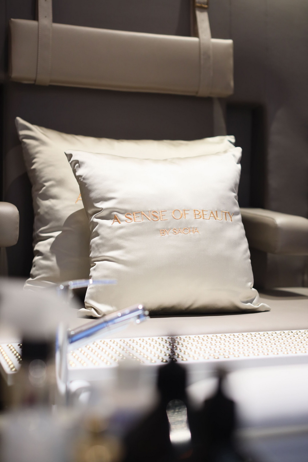 งานเปิดตัว Gentlemen’s Tonic บาร์เบอร์ชื่อดังจากอังกฤษ และ A Sense of Beauty by Sacha ซาลอนระดับพรีเมียม ณ โรงแรมโฟร์ ซีชั่นส์ กรุงเทพฯ