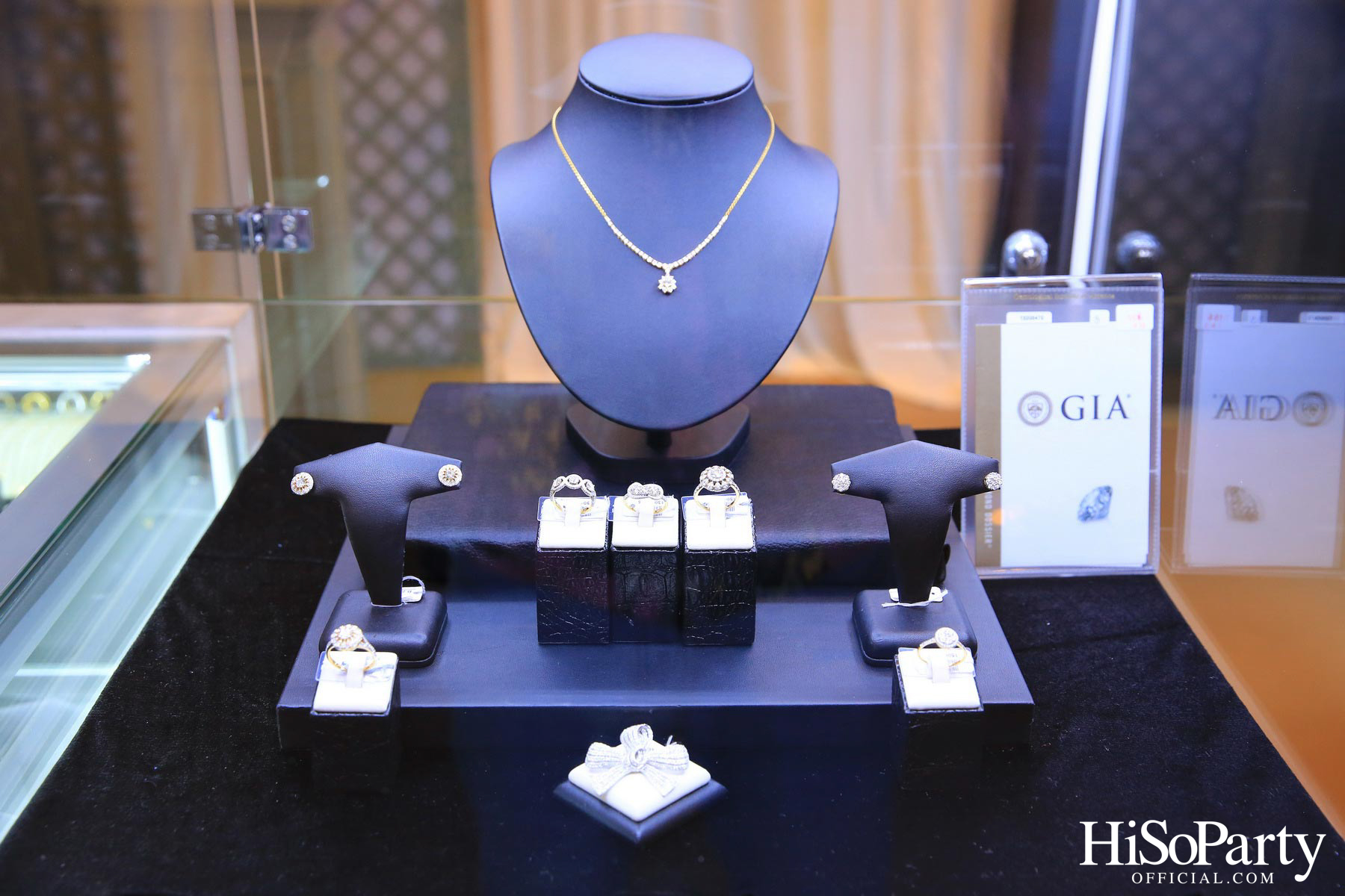 HiSoParty X BEAUTY GEMS ‘THE DISCOVERY OF BEAUTY GEMS UNIVERSE’