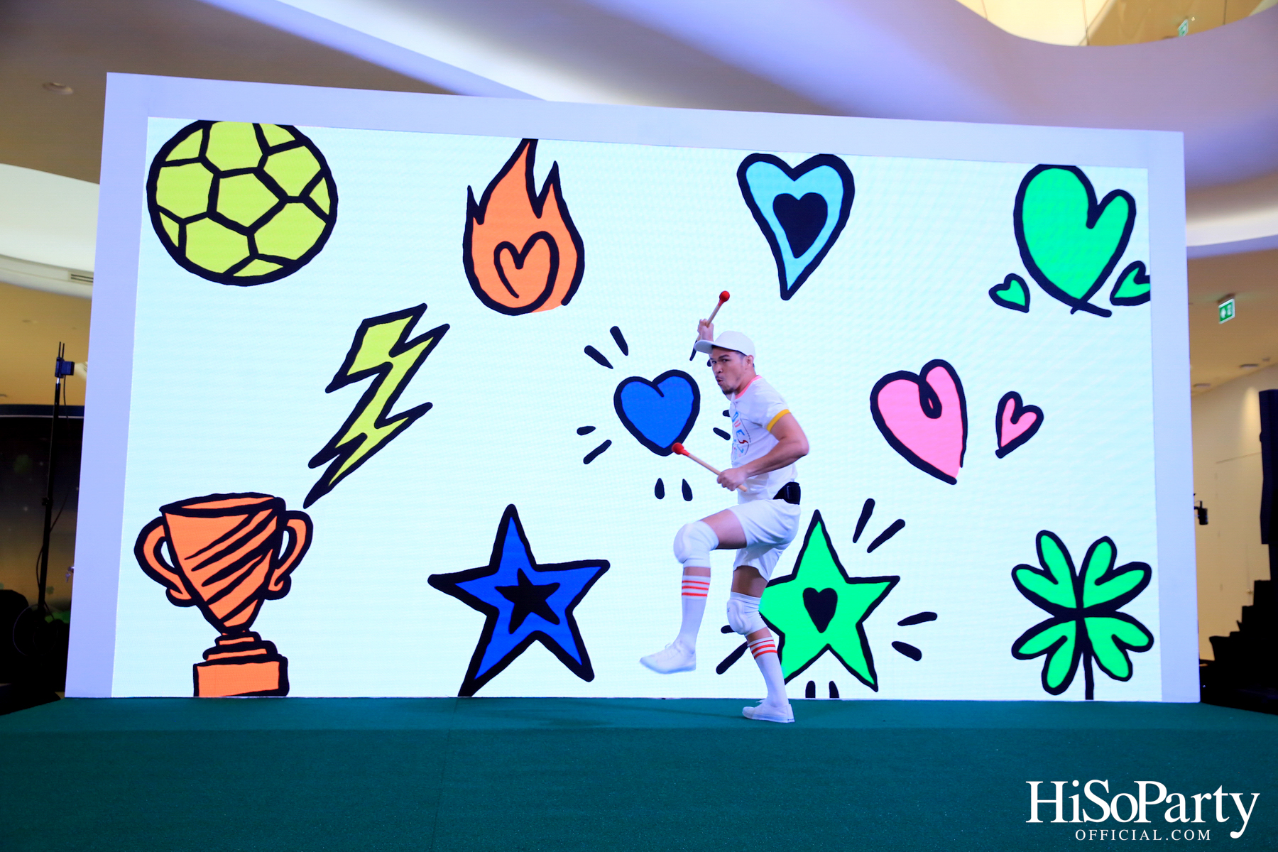 HUBLOT ต้อนรับมหกรรมการแข่งขันฟุตบอลโลก จัดงานเปิด Pop-Up Store ในธีม HUBLOT Loves Football 2022