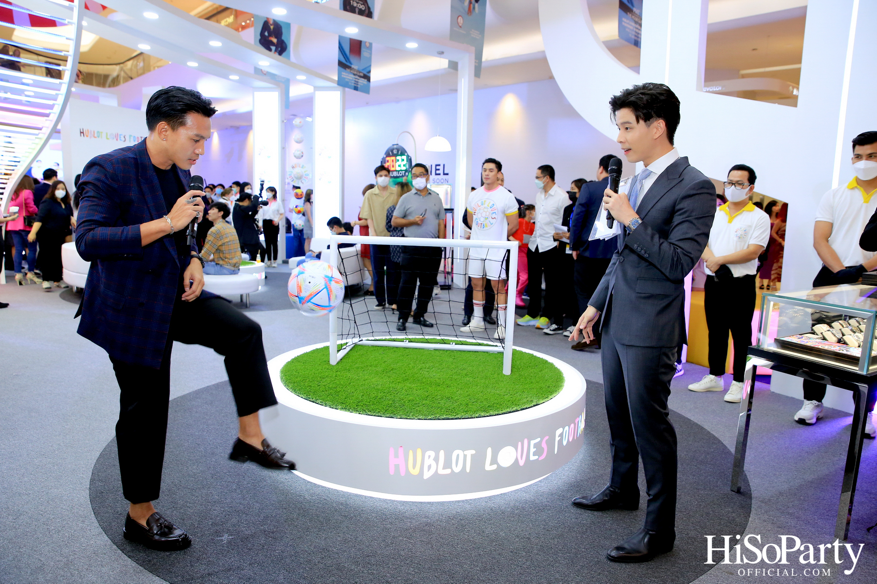 HUBLOT ต้อนรับมหกรรมการแข่งขันฟุตบอลโลก จัดงานเปิด Pop-Up Store ในธีม HUBLOT Loves Football 2022