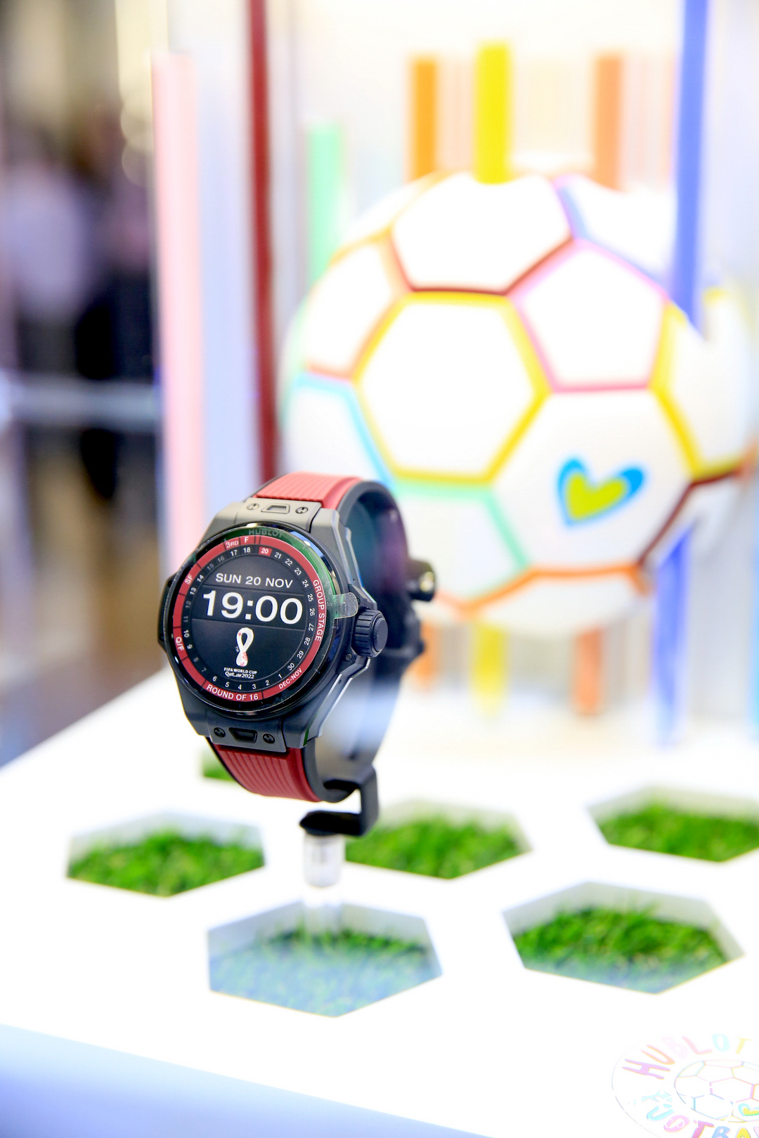 HUBLOT ต้อนรับมหกรรมการแข่งขันฟุตบอลโลก จัดงานเปิด Pop-Up Store ในธีม HUBLOT Loves Football 2022