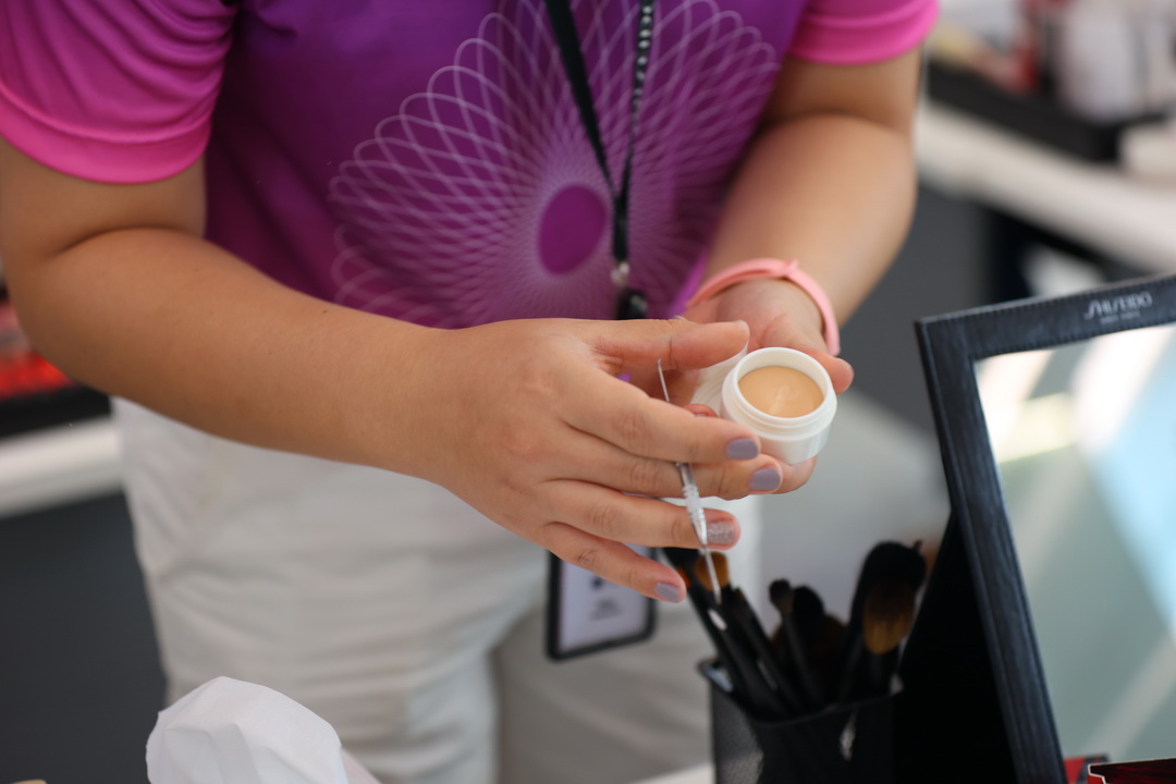 ‘LAVENDER RING MAKEUP & PHOTOS WITH SMILES’ แคมเปญระดับโลกจาก ชิเซโด้ เพื่อส่งมอบรอยยิ้ม สร้างความสุขให้กับผู้ป่วยมะเร็ง