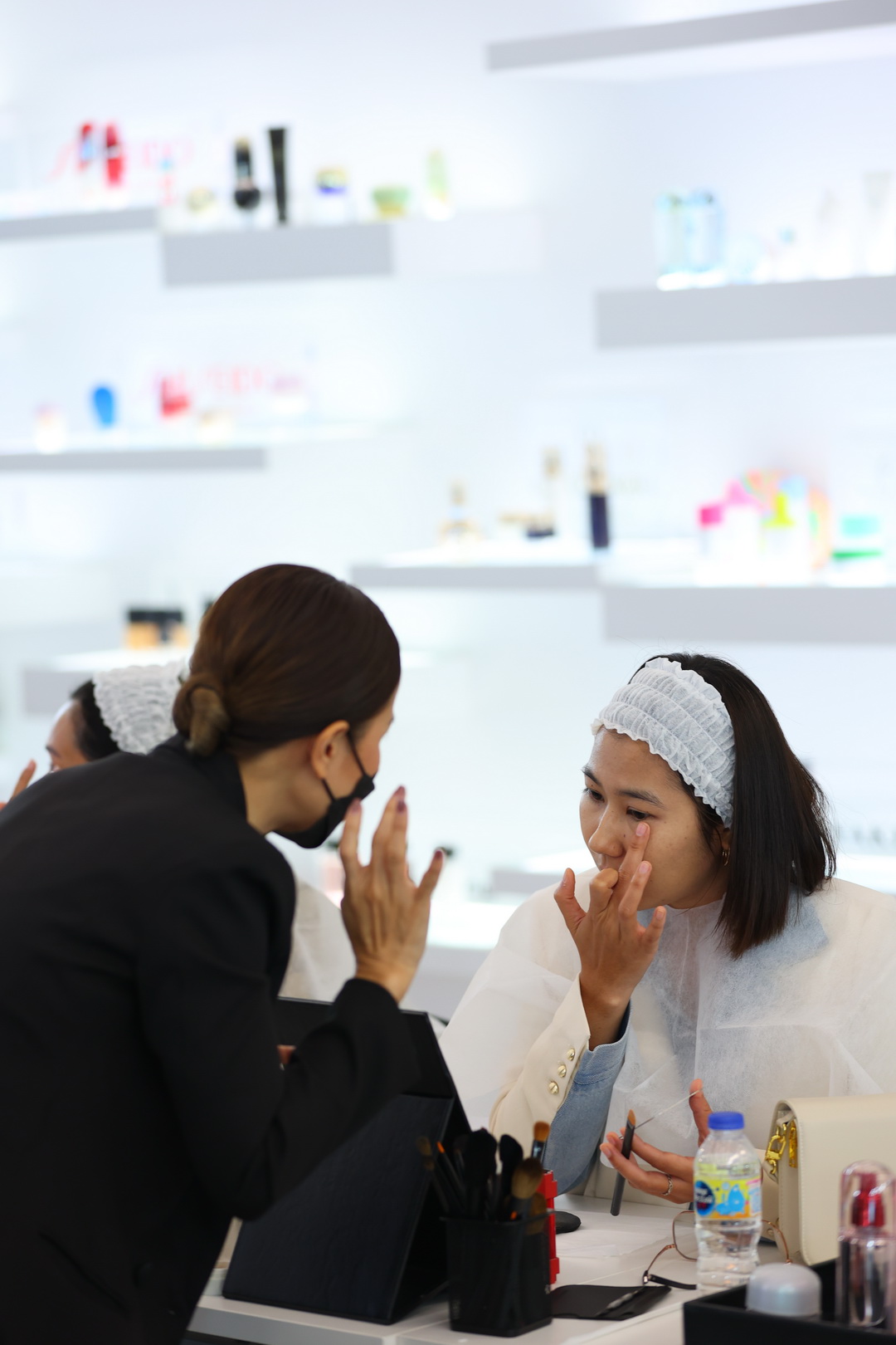 ‘LAVENDER RING MAKEUP & PHOTOS WITH SMILES’ แคมเปญระดับโลกจาก ชิเซโด้ เพื่อส่งมอบรอยยิ้ม สร้างความสุขให้กับผู้ป่วยมะเร็ง