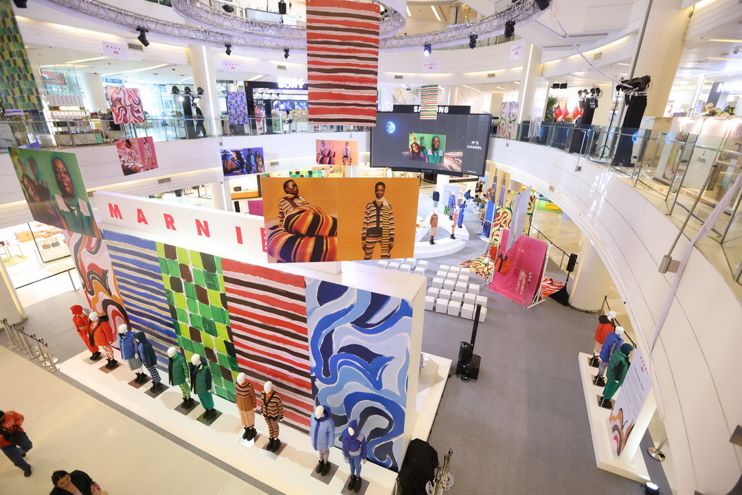 UNIQLO and MARNI สีสันของฤดูหนาวที่ถักทอเข้ากับการผสมผสานของความเรียบง่ายและความคิดสร้างสรรค์ วางจำหน่าย 9 ธ.ค.นี้