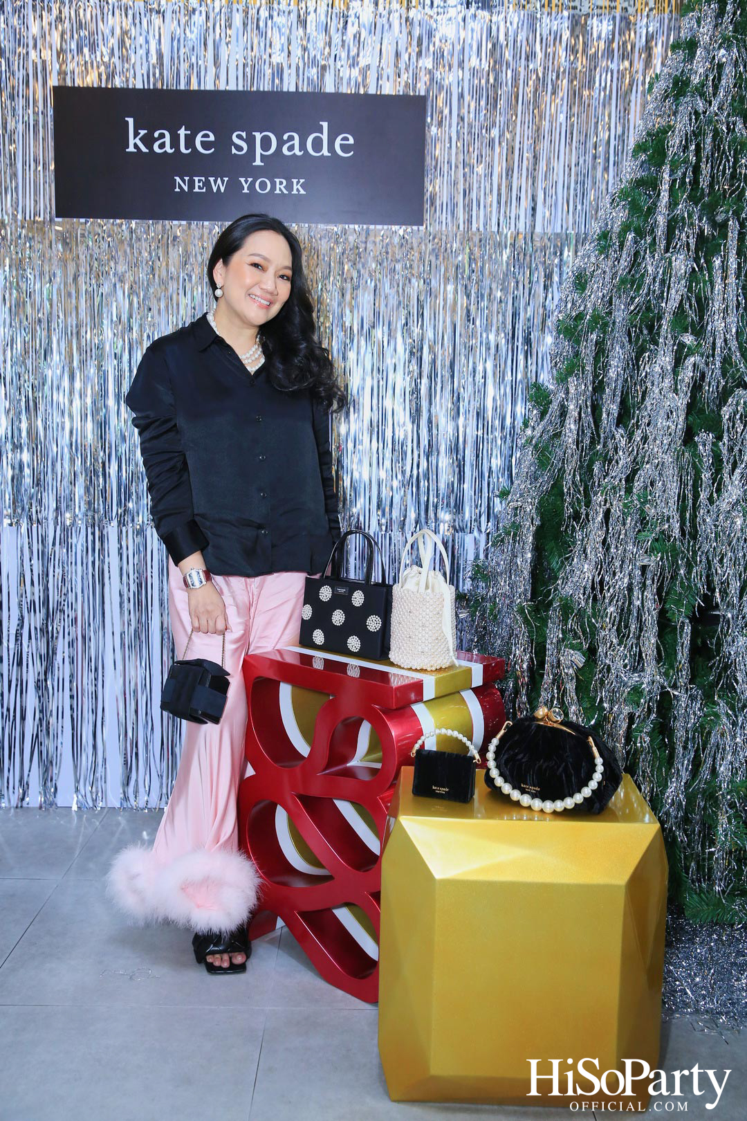 เปิดตัว kate spade New York holiday 2022 ‘Let’s Have a Ball’