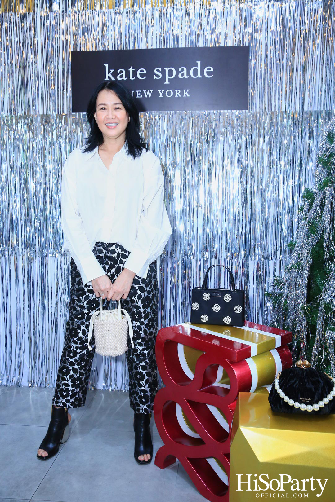 เปิดตัว kate spade New York holiday 2022 ‘Let’s Have a Ball’