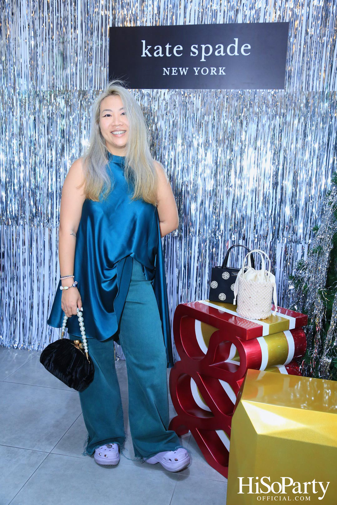 เปิดตัว kate spade New York holiday 2022 ‘Let’s Have a Ball’