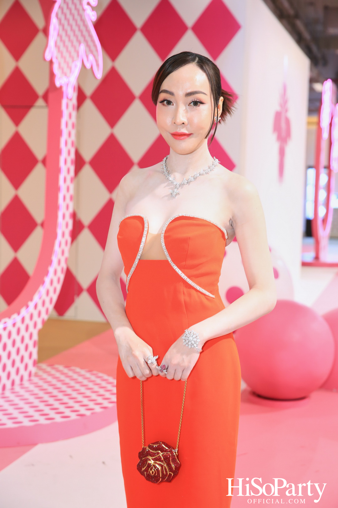 HiSoParty X BEAUTY GEMS ‘THE TIMELESS OF GEMS’