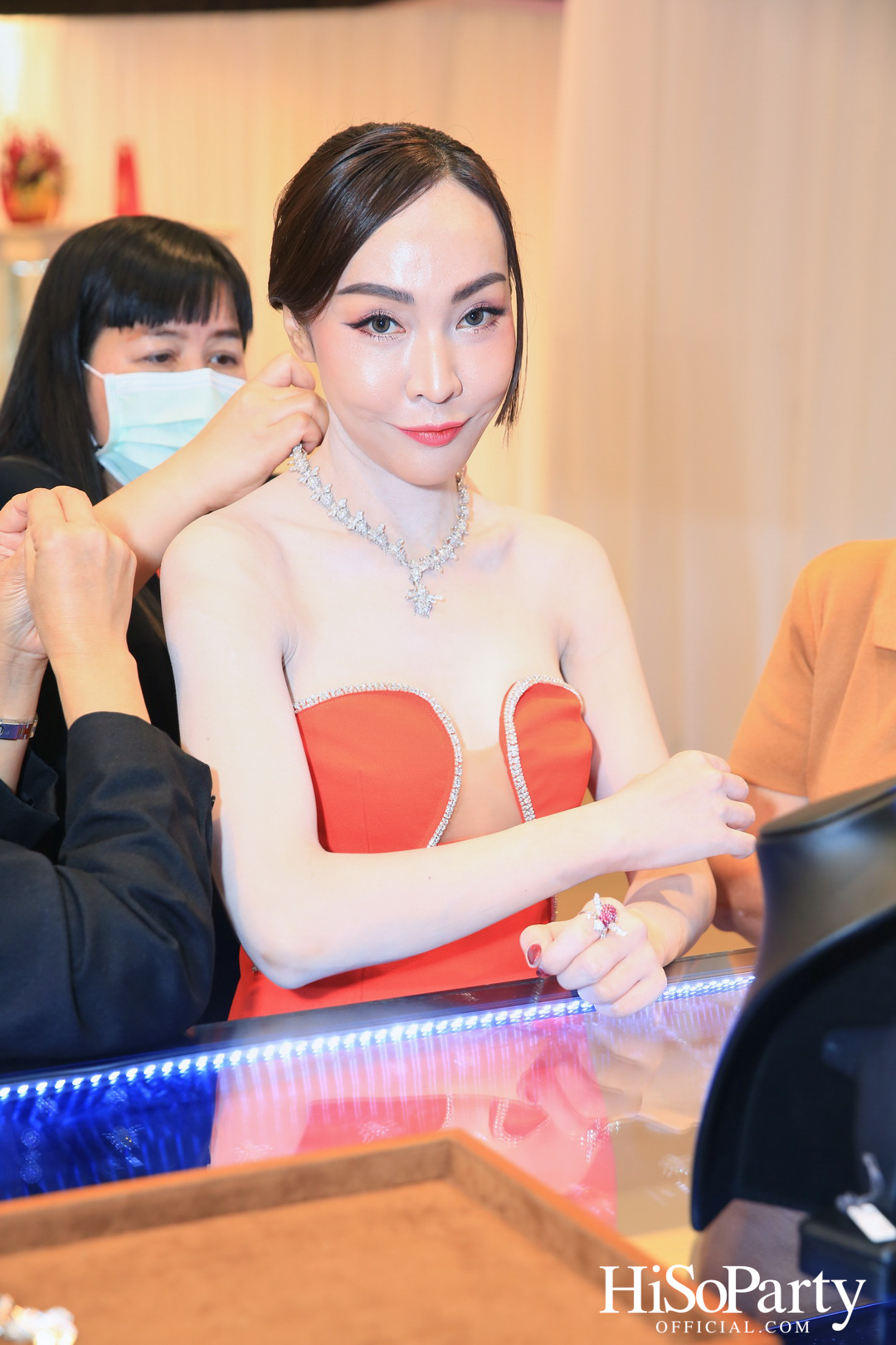 HiSoParty X BEAUTY GEMS ‘THE TIMELESS OF GEMS’