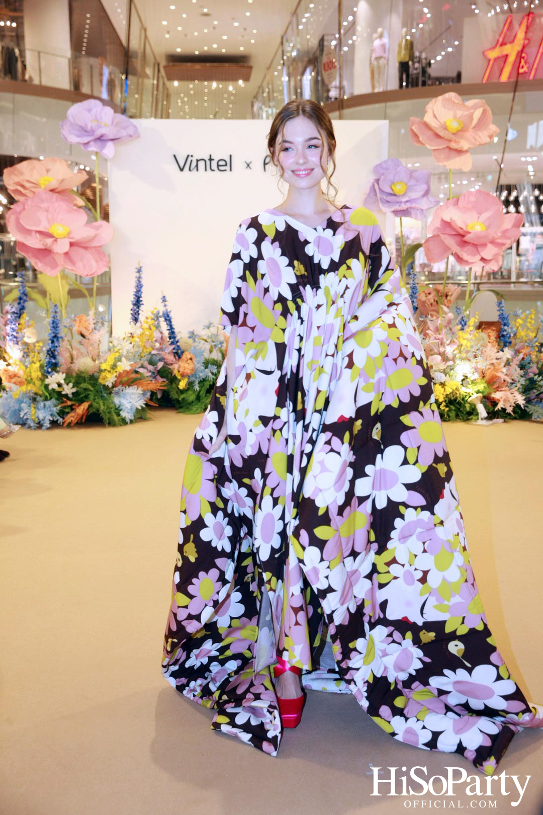 งานเปิดตัวคอลเลกชั่นพิเศษ VINTEL X PARN ‘The Dream Garden’