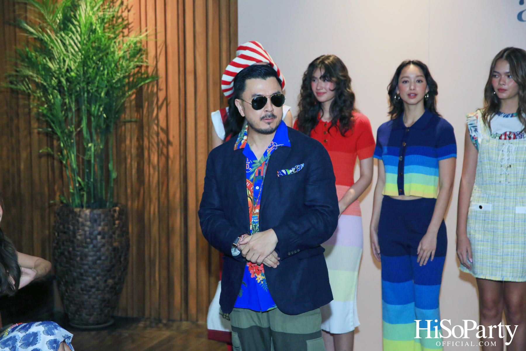 asv Spring/Summer 2023 Collection Trunk Show ‘Postcard from the Seaside’