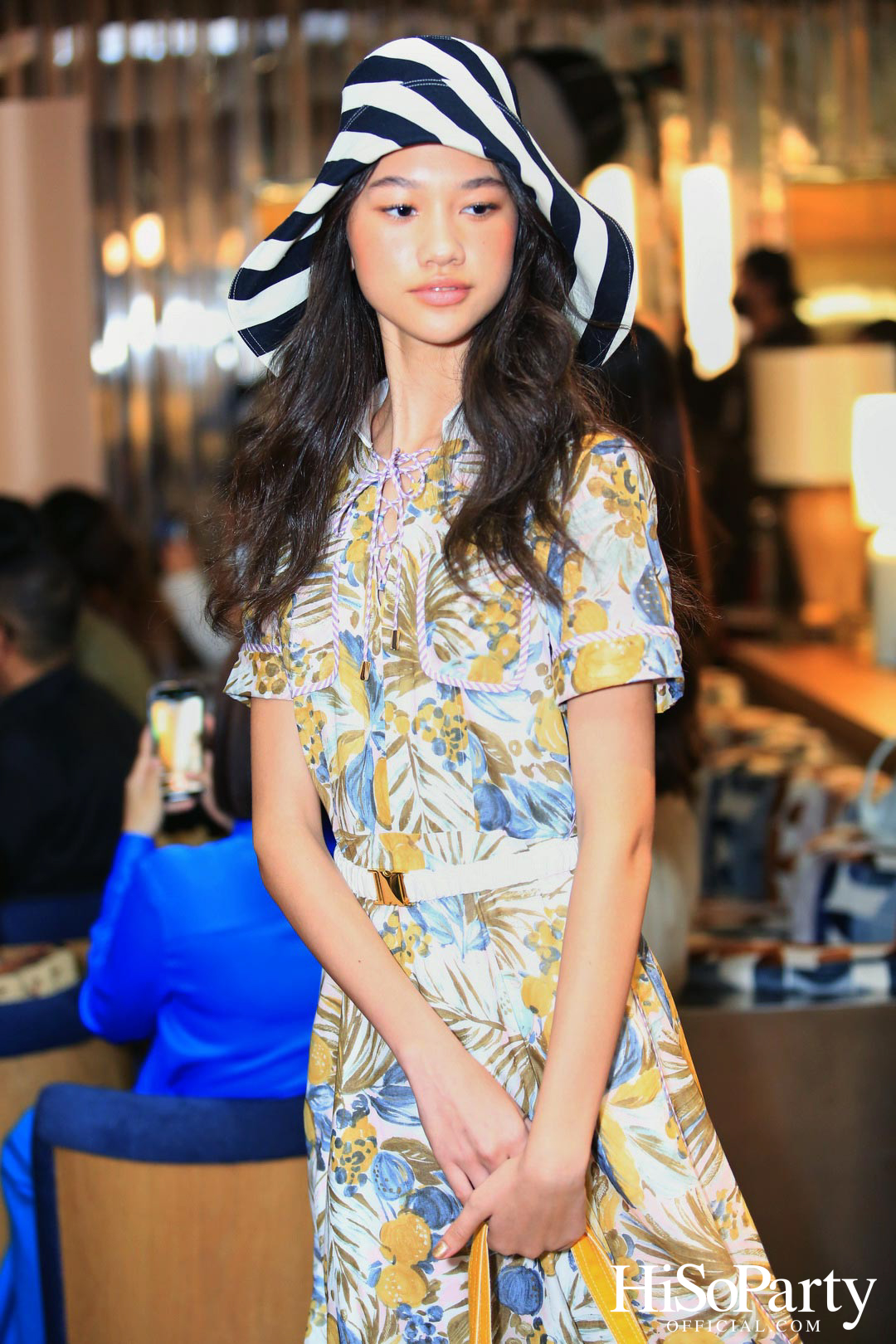 asv Spring/Summer 2023 Collection Trunk Show ‘Postcard from the Seaside’