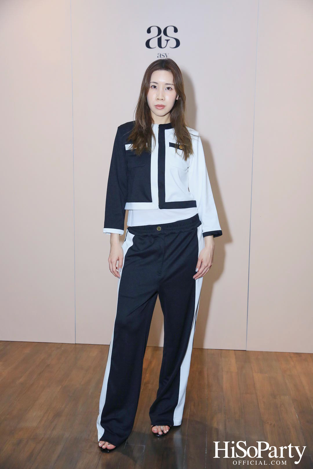 asv Spring/Summer 2023 Collection Trunk Show ‘Postcard from the Seaside’