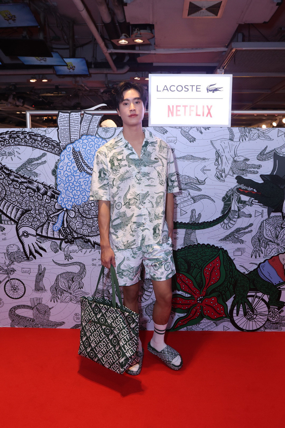 ‘Lacoste X Netflix’ ปรากฏการณ์ใหม่ของวงการแฟชั่นที่นำวัฒนธรรมป๊อปมาผสมผสานเข้ากับแฟชั่นอย่างลงตัว