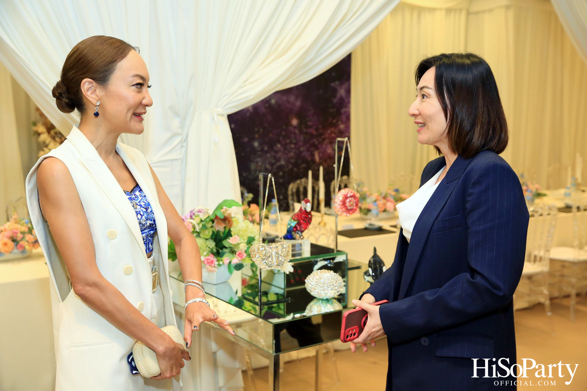Leading Women Lunch to Help Refugees