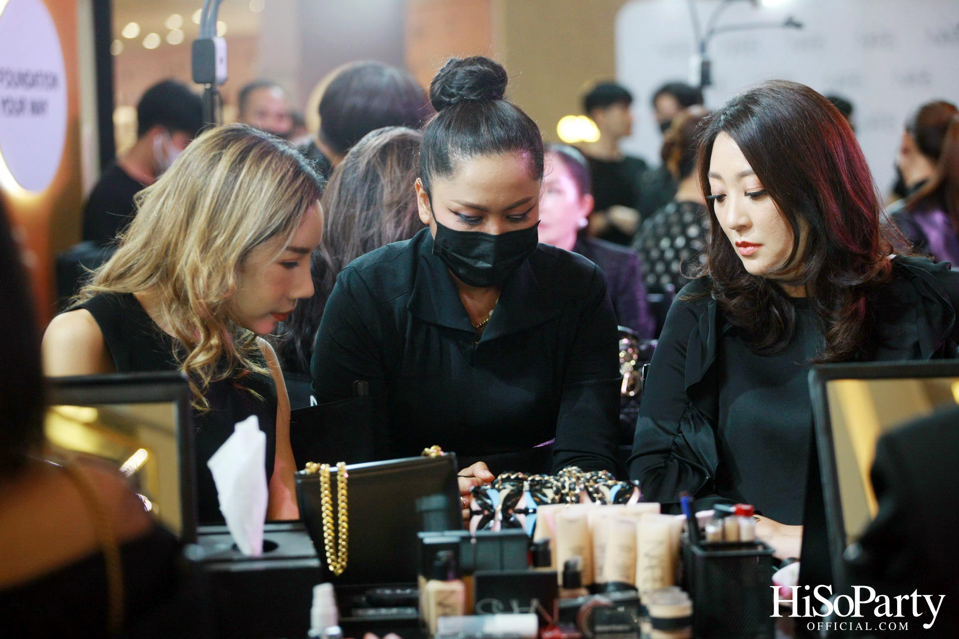 NARS – ‘Workshop Foundation Your Way ร่วมค้นหารองพื้นที่ใช่สำหรับคุณ’
