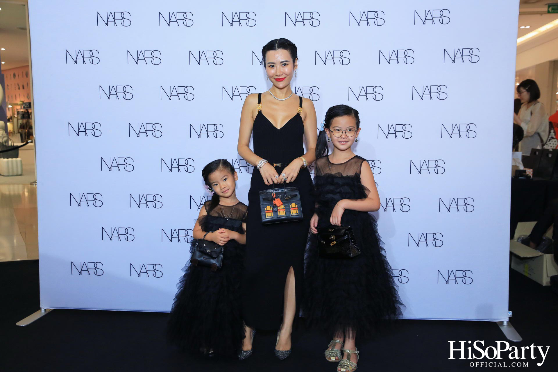 NARS – ‘Workshop Foundation Your Way ร่วมค้นหารองพื้นที่ใช่สำหรับคุณ’