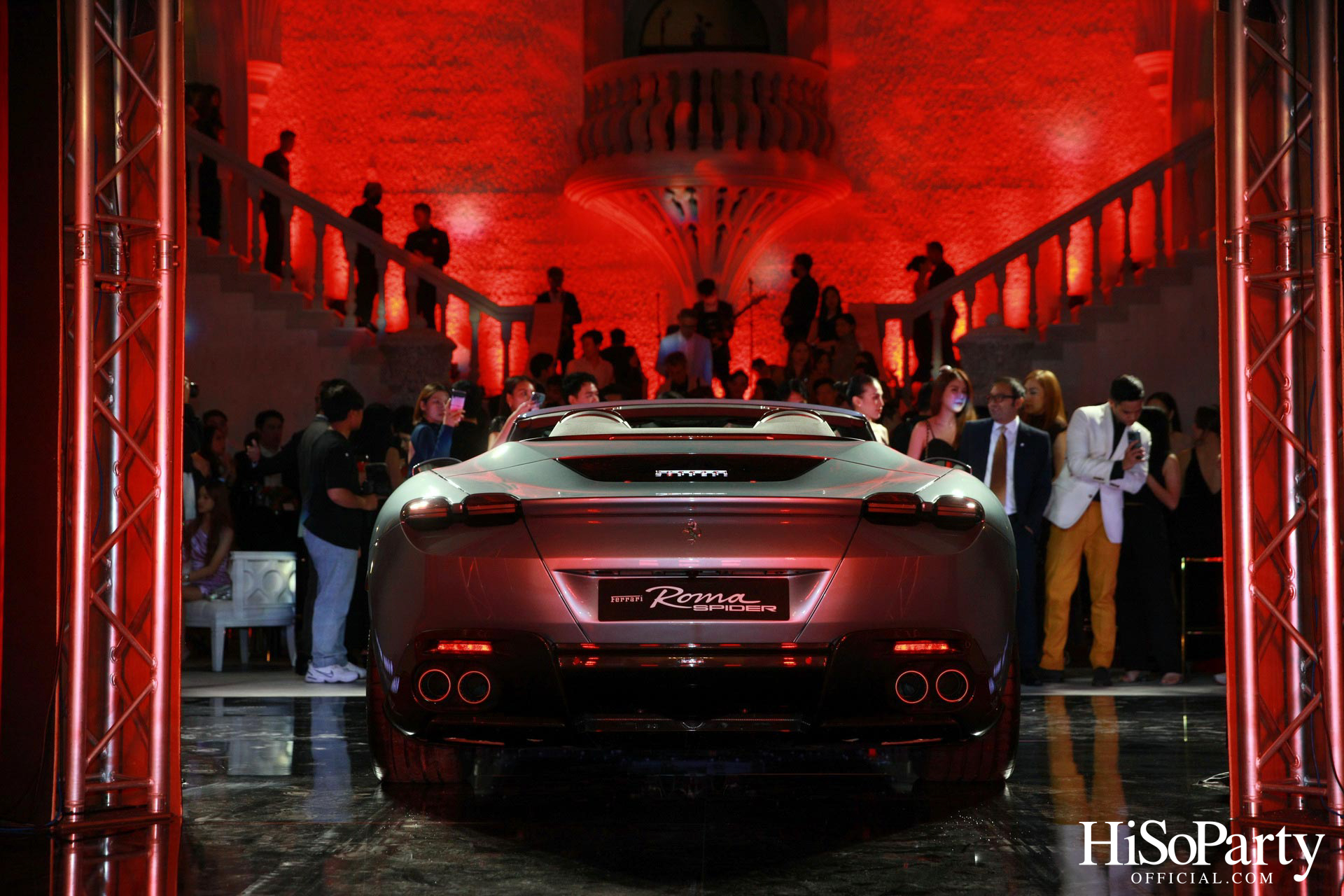 คาวาลลิโน มอเตอร์ จัดงานเปิดตัว ‘เฟอร์รารี่ Roma Spider’ มนต์เสน่ห์แห่งยนตรกรรมเปิดประทุนสง่างามเหนือกาลเวลา