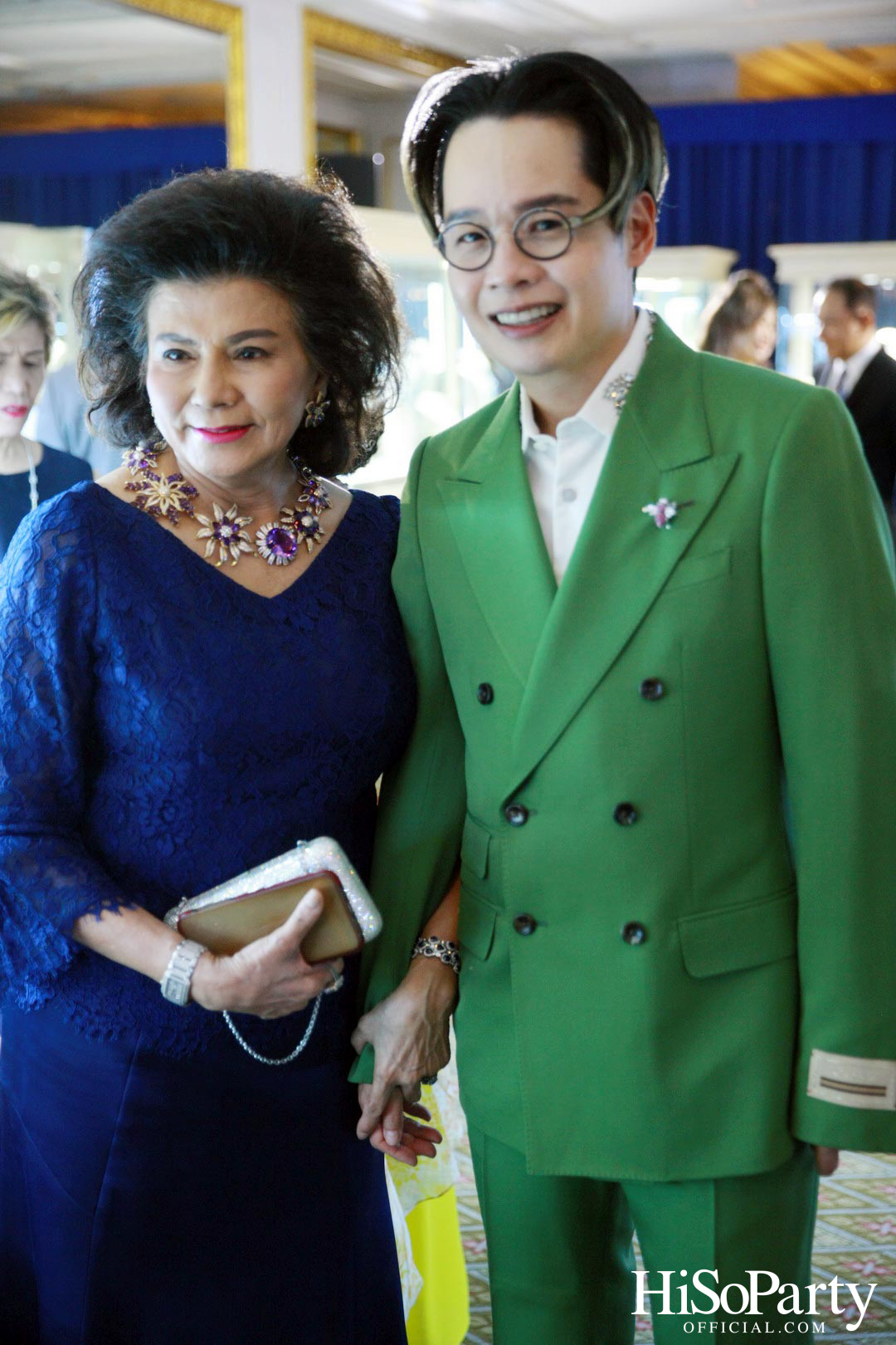 Beauty Gems ‘A High Jewelry Sit -Down Dinner’ Inspired by the timeless tale.