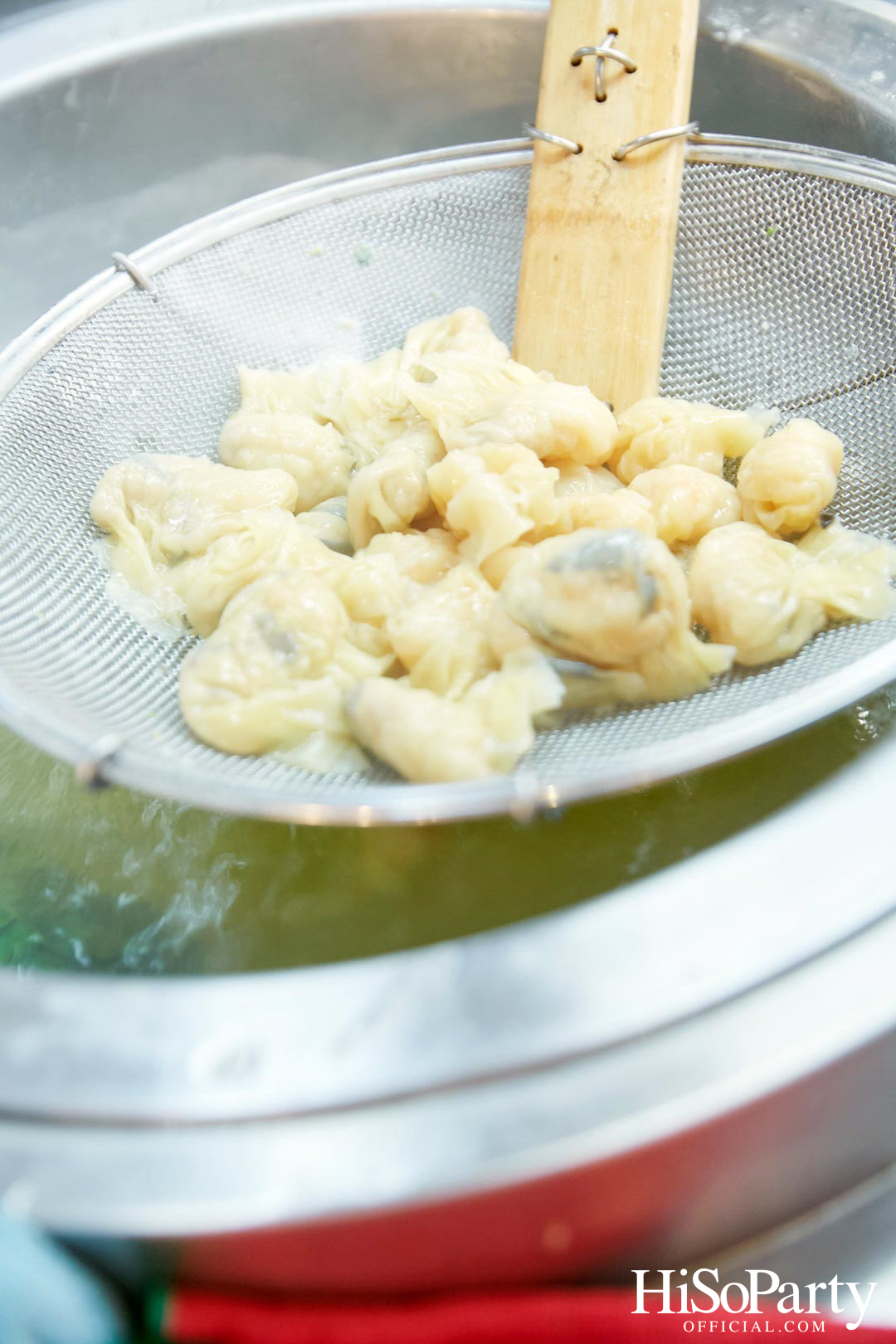 เปิดตัว Mak's Noodle สาขาแรกในประเทศไทย