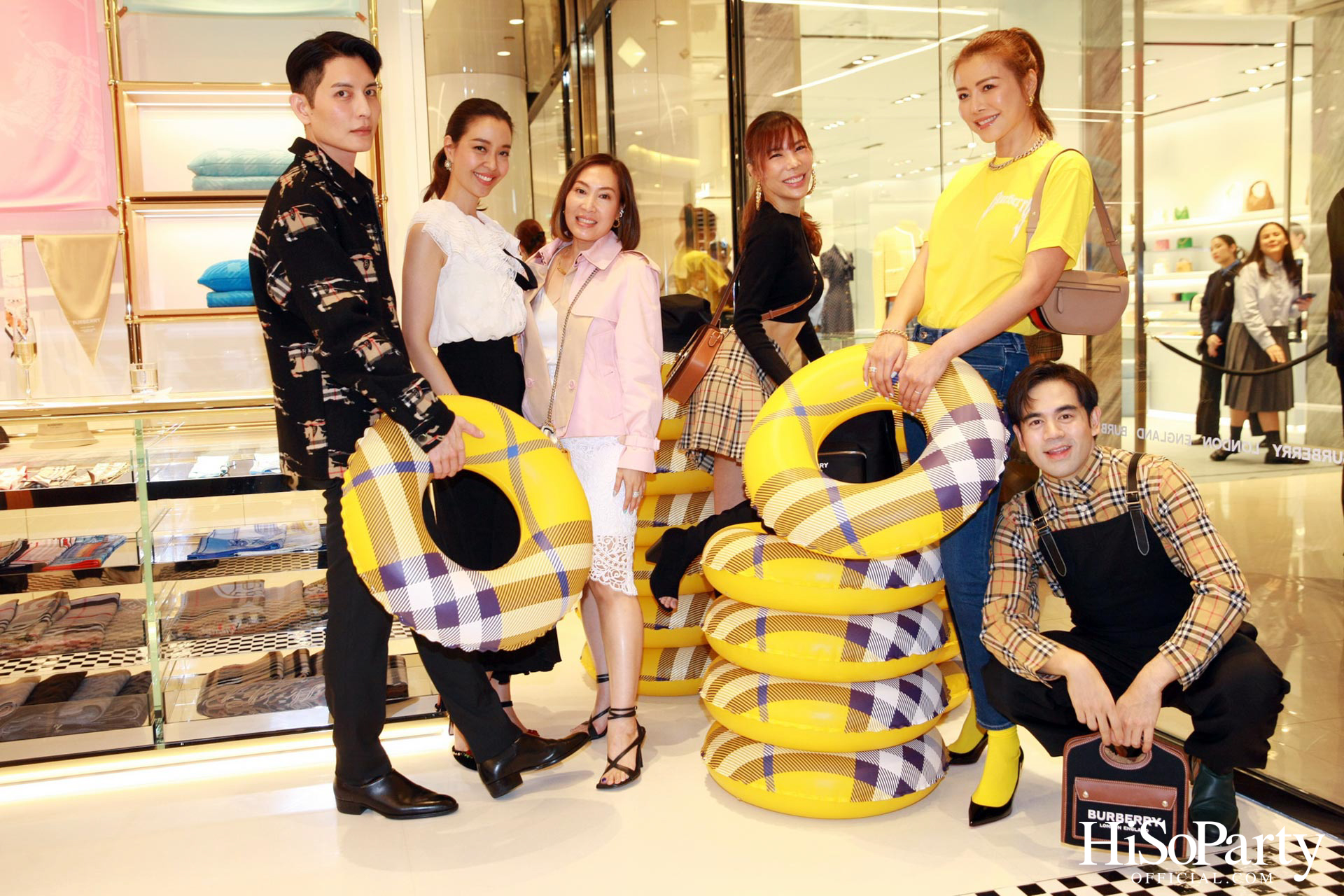 A BURBERRY SUMMER POP-UP