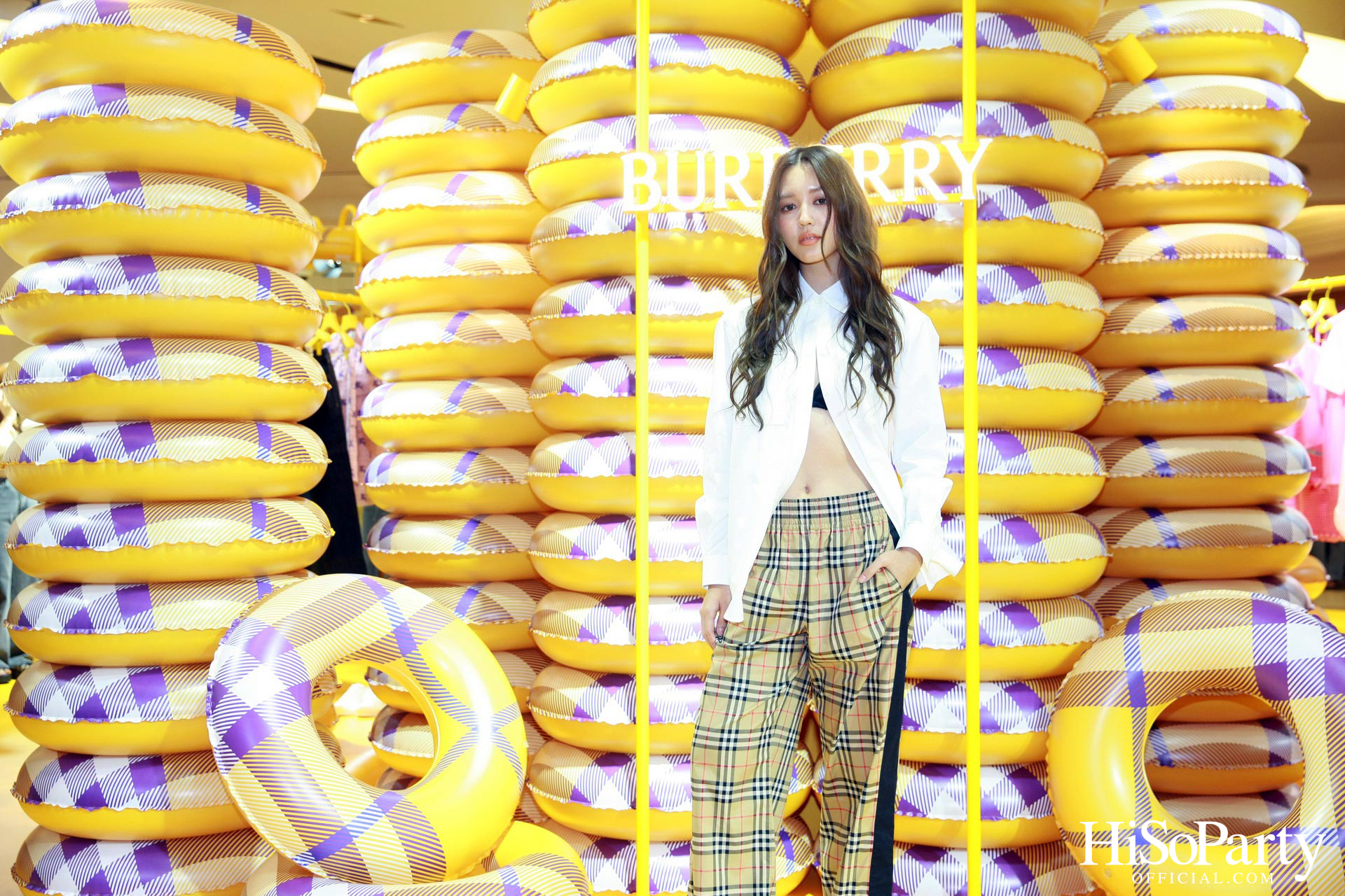 A BURBERRY SUMMER POP-UP