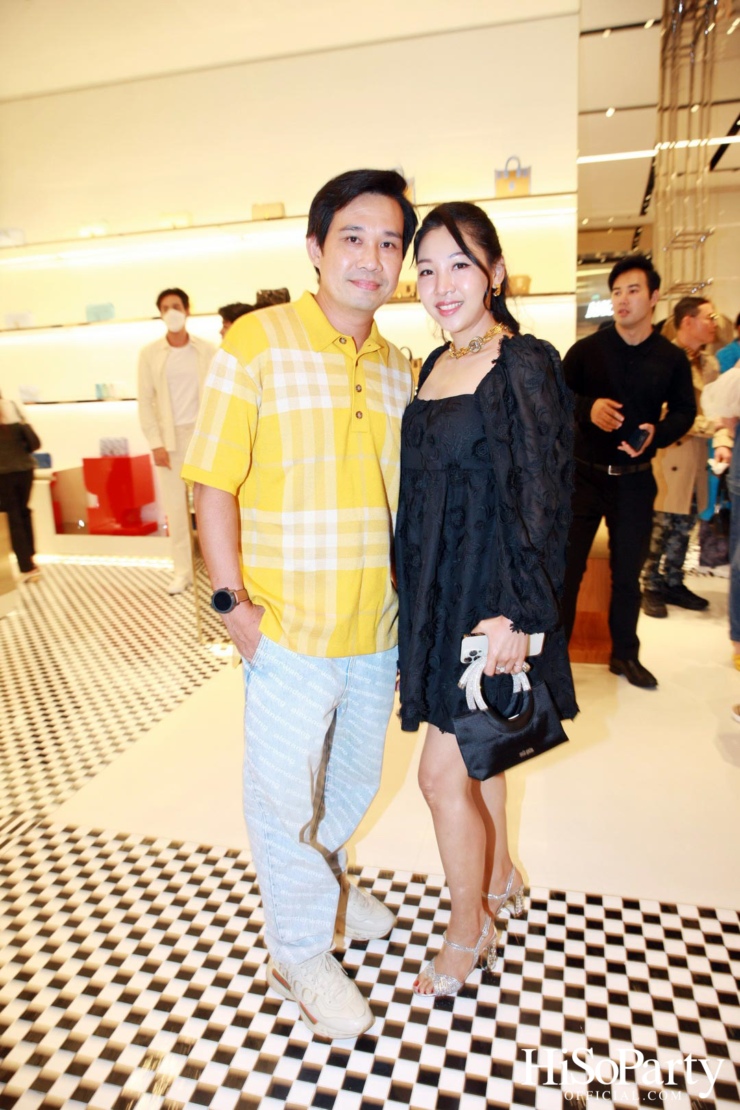 A BURBERRY SUMMER POP-UP