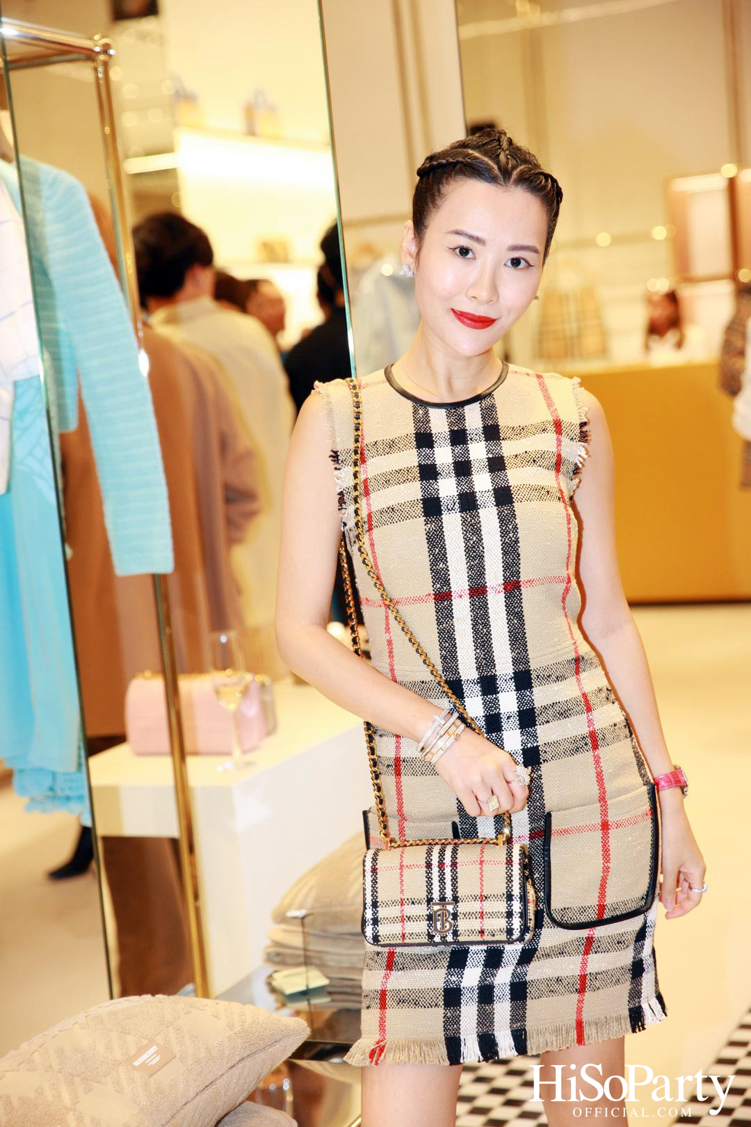 A BURBERRY SUMMER POP-UP