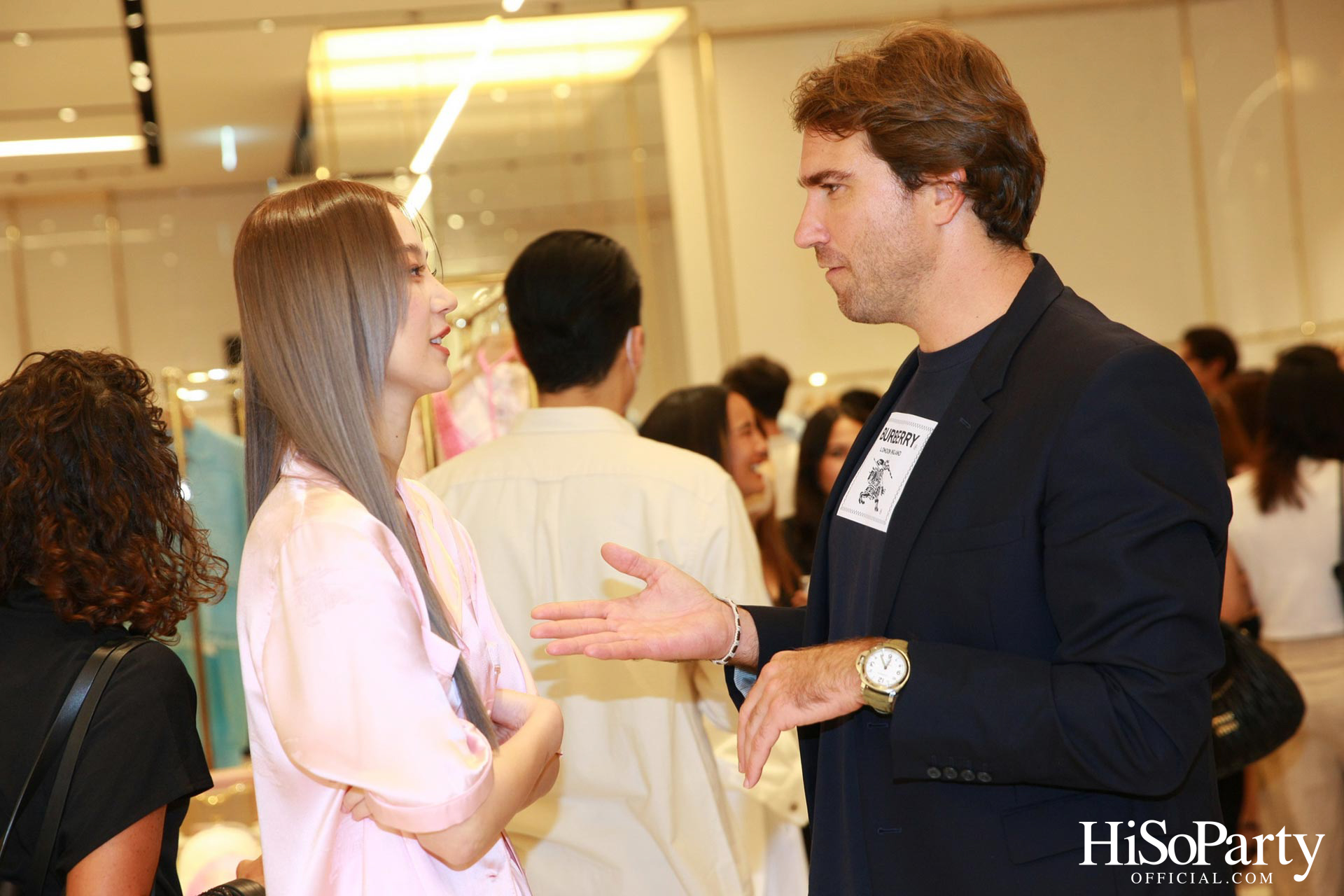 A BURBERRY SUMMER POP-UP