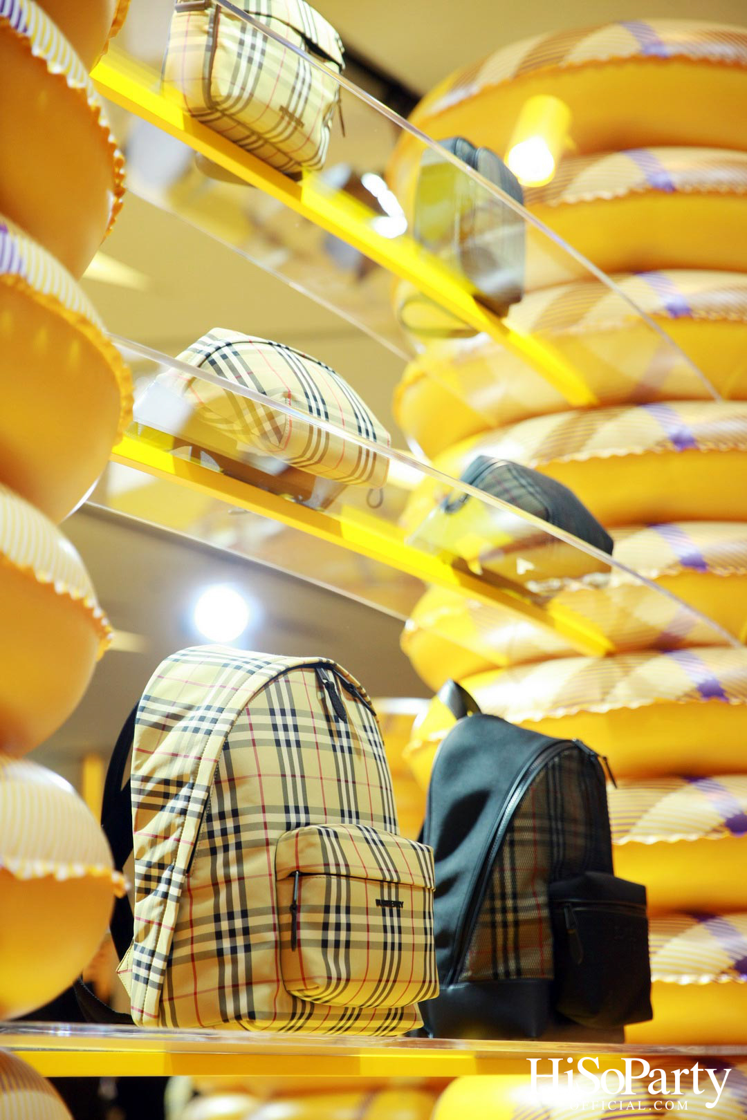 A BURBERRY SUMMER POP-UP