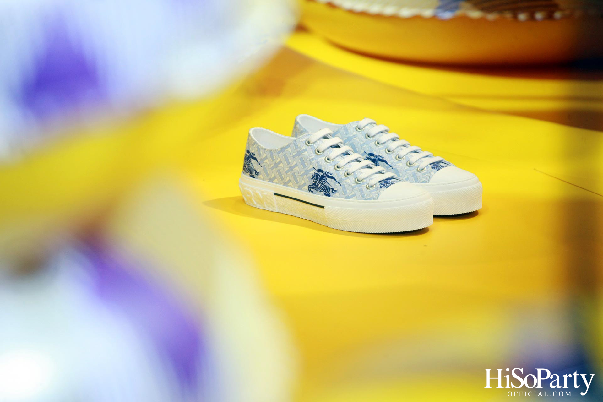 A BURBERRY SUMMER POP-UP