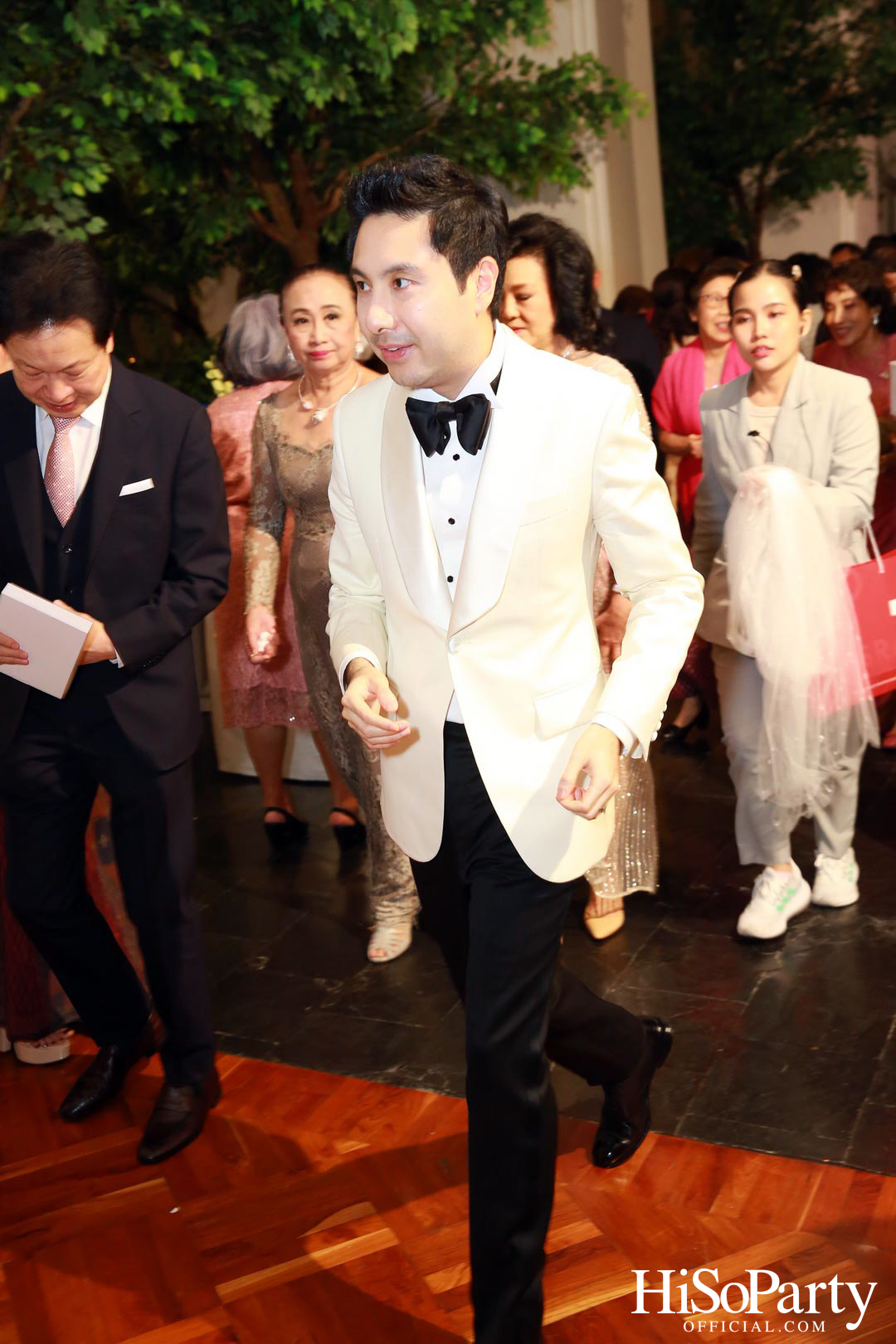 งานฉลองพิธีสมรสพระราชทานระหว่าง การัณย์ อังอุบลกุล และ แพรวพิณญ์ อุดมปณิธ