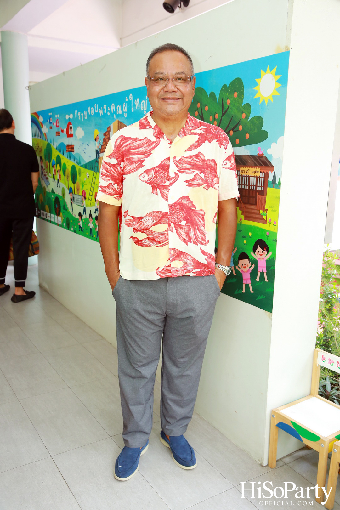 ท่านอ้น วัชเรศร วิวัชรวงศ์ เยี่ยมเด็กๆ มูลนิธิเด็กอ่อนในสลัมฯ