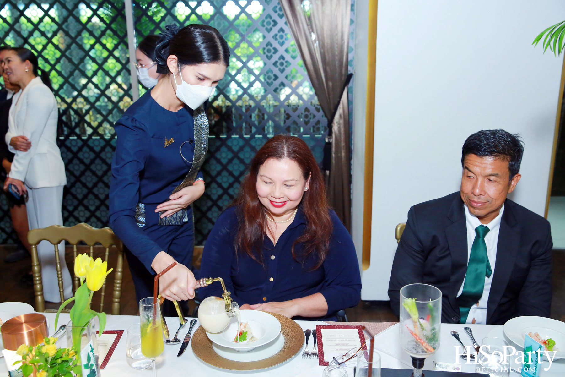 งานเลี้ยงต้อนรับ แทมมี่ ดักเวิร์ธ สมาชิกวุฒิสภารัฐอิลลินอยส์ สหรัฐอเมริกา มาเยือนไทยอย่างอบอุ่นด้วยเมนูอาหารไทยสุดวิจิตรตำรับรอยัล โอชา
