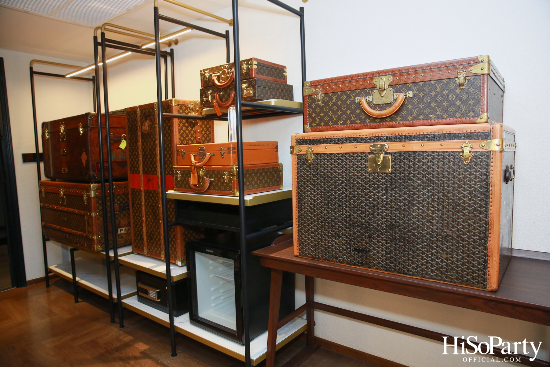 Club 21 x WISHULADA ในงาน Urban Collectibles 2023 by Mango Art Festival x Public House