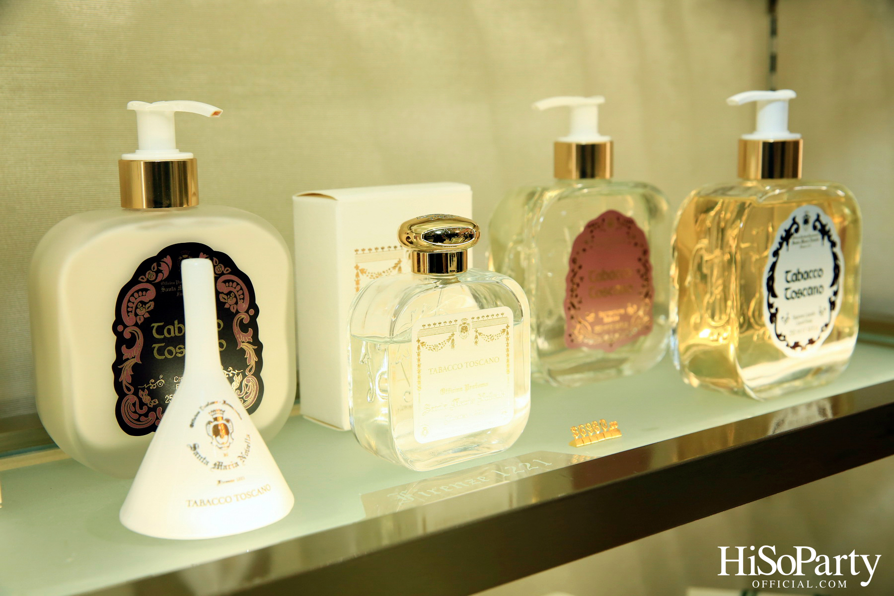 งานเปิดตัว escentials บูทีคสุดหรูที่รวบรวมสุดยอดแบรนด์น้ำหอมและเครื่องหอมชื่อดังจากทั่วทุกมุมโลก