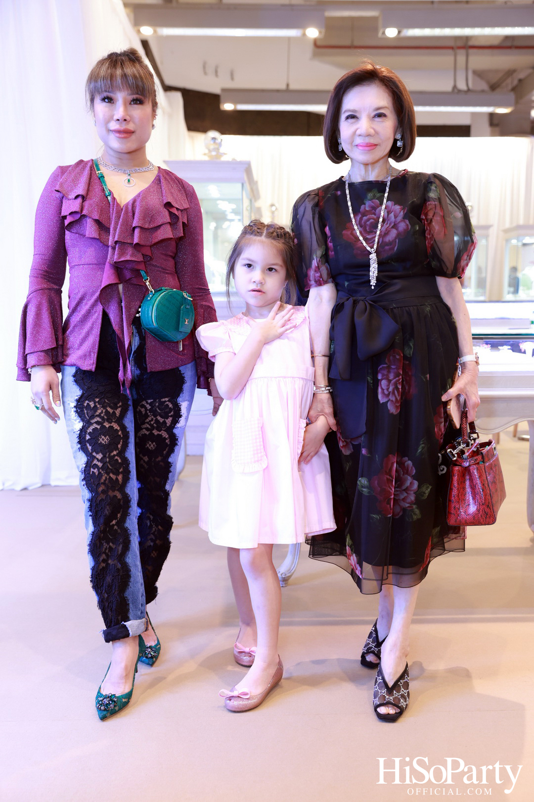 BEAUTY GEMS ‘THE MISSING PIECE’