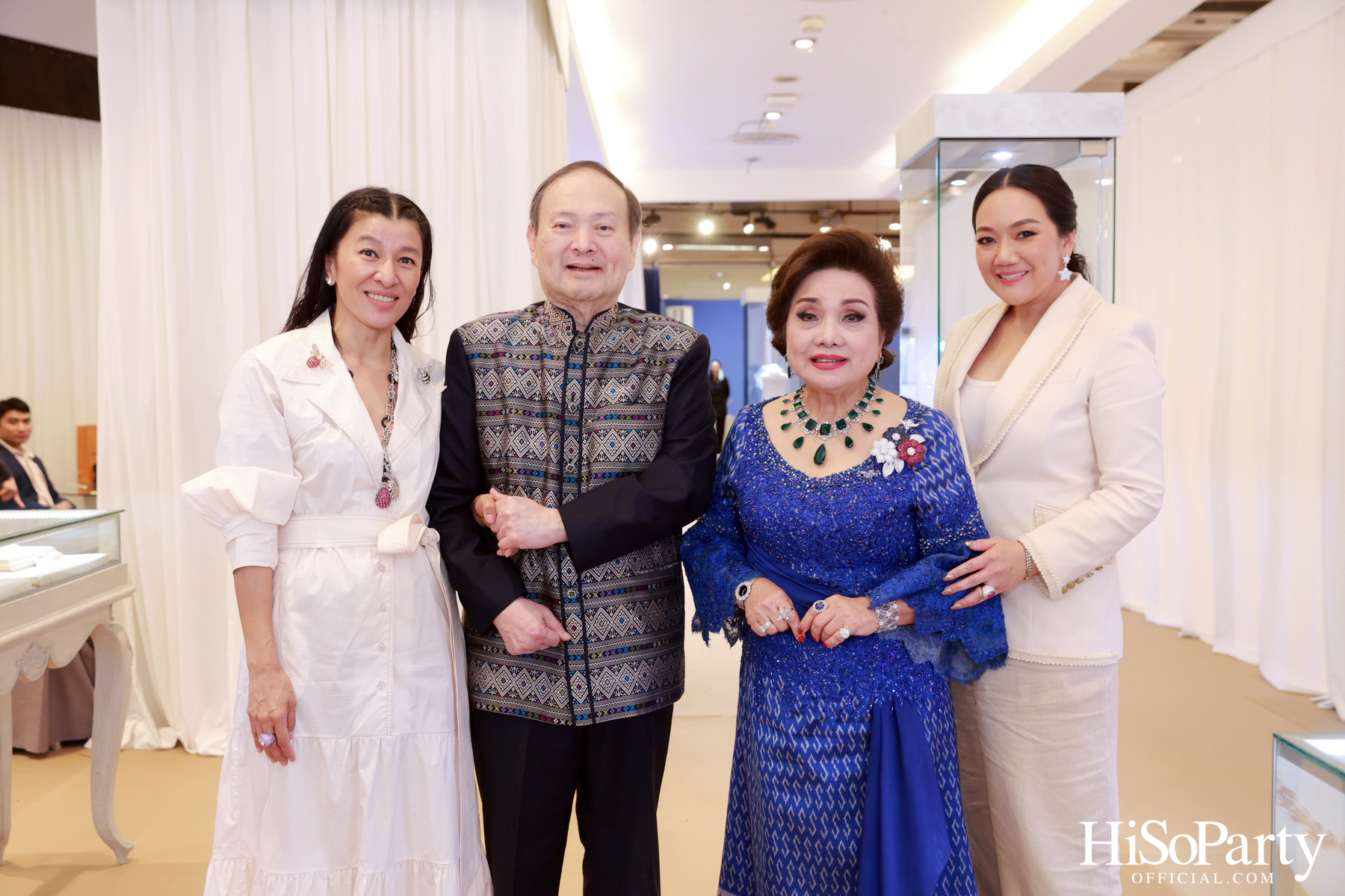 BEAUTY GEMS ‘THE MISSING PIECE’