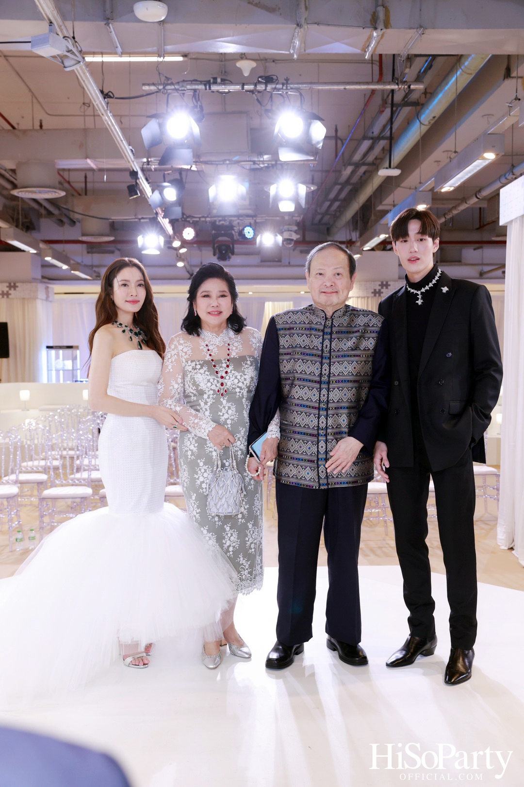 BEAUTY GEMS ‘THE MISSING PIECE’